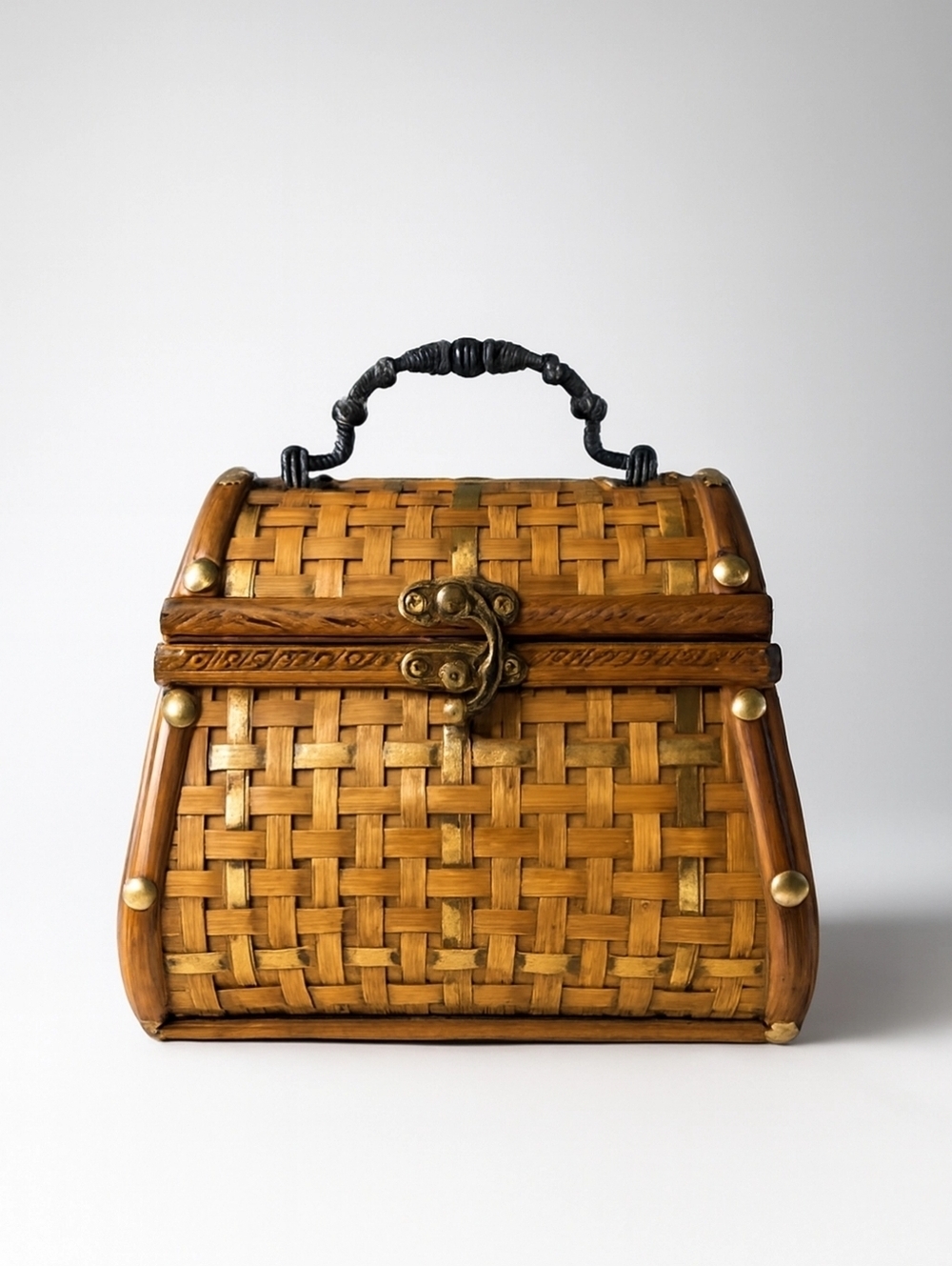 Three Hands Corp Vintage Keepsake Box Wooven Bamboo Brass Accent Latch Front